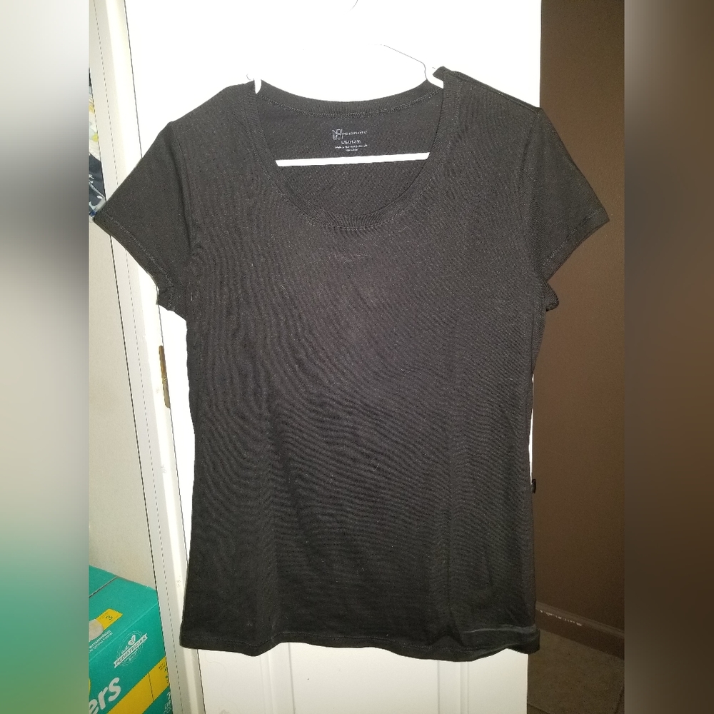Black shirt